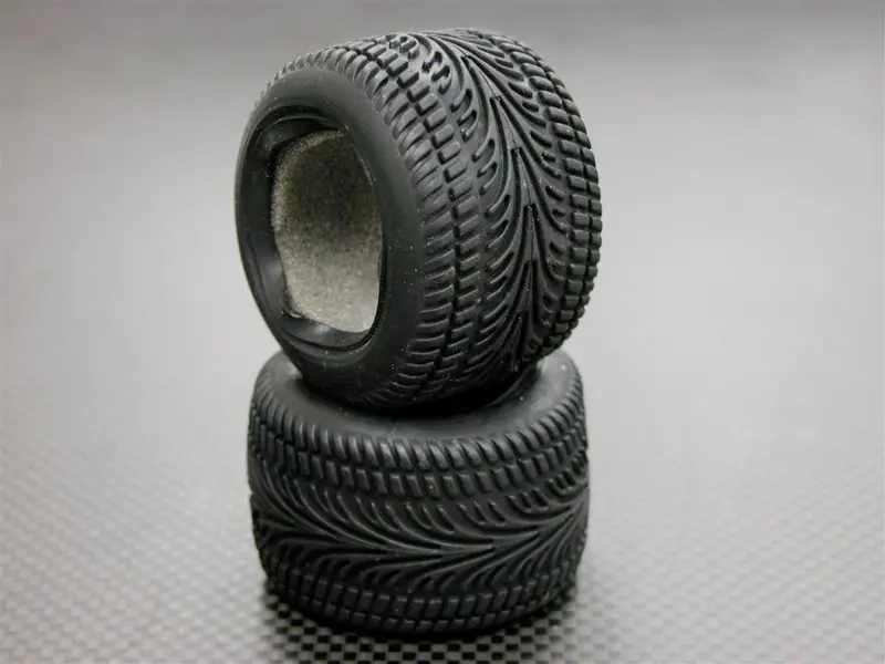 Kyosho Mini-Z Monster Front/Rear Rubber Radial Tire With Insert (30 Deg) - 1Pr 1