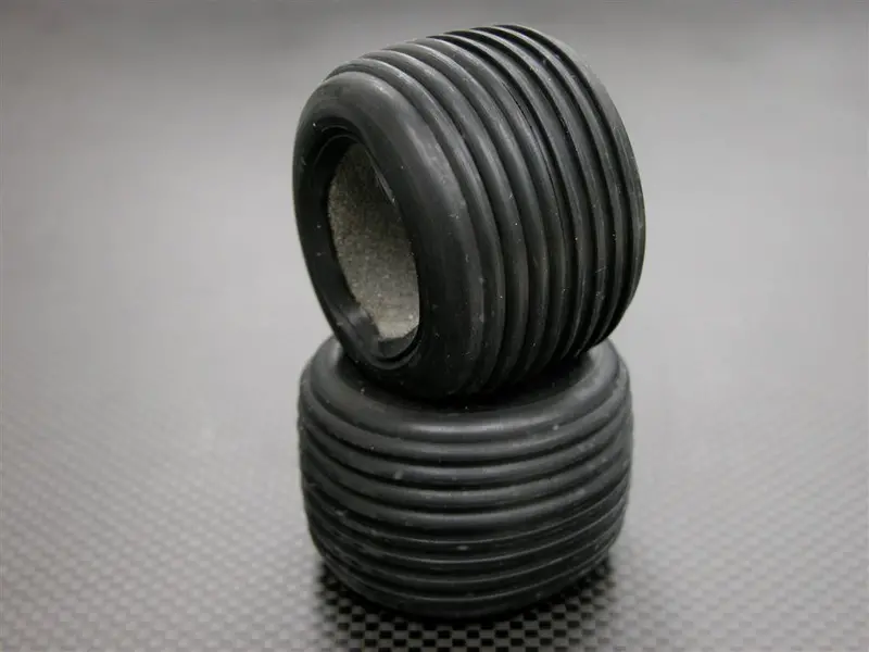 Kyosho Mini-Z Monster Front/Rear Rubber Radial Tire With Insert(30 Deg) - 1Pr 1