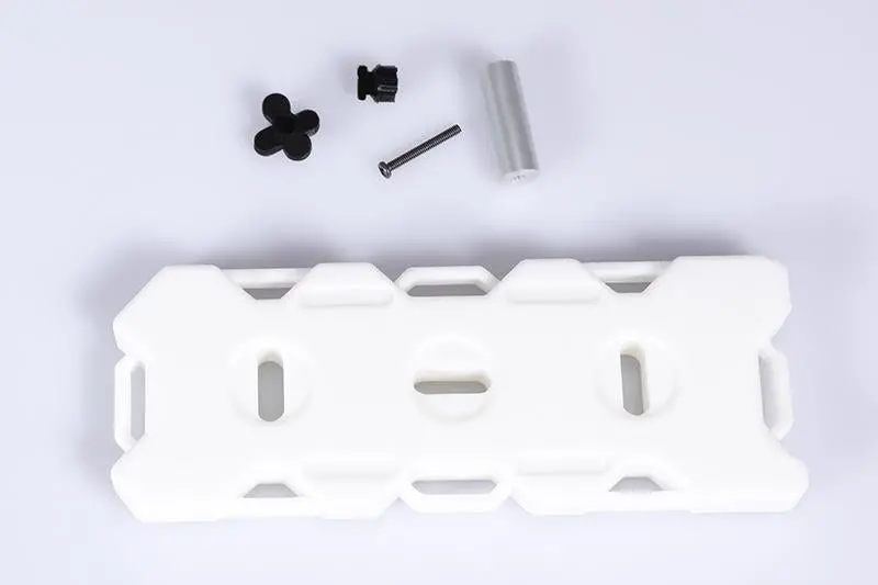 R/C Scale Accessories : Auxiliary Plastic Fuel Tank For Trx-4 Trail Defender Crawler - 1 Set White 1