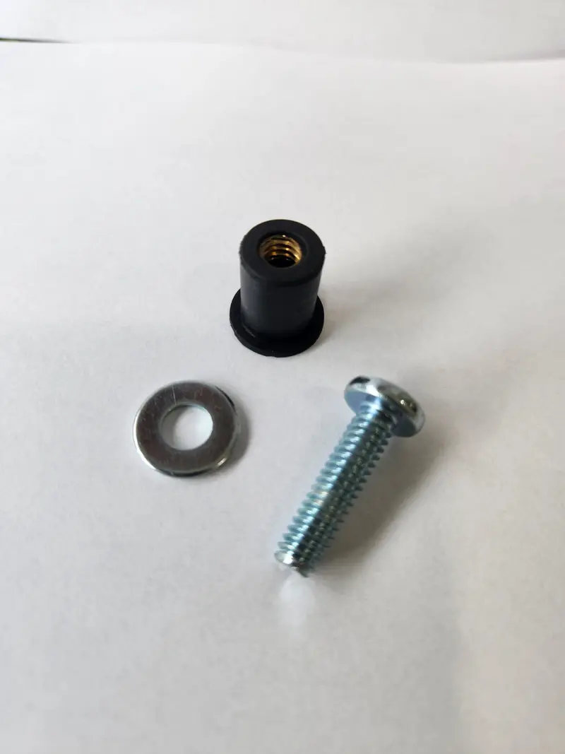 Rubber Well Nut 1