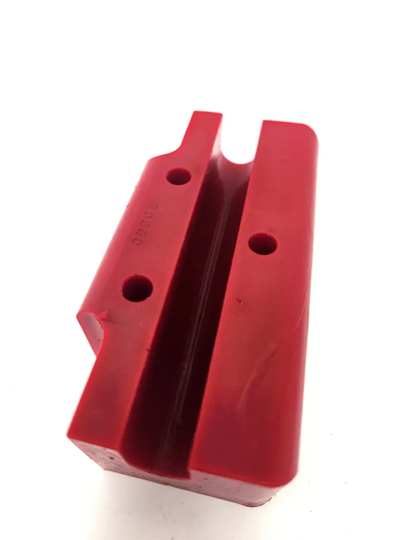 Tiregate Latch Pin Block 1