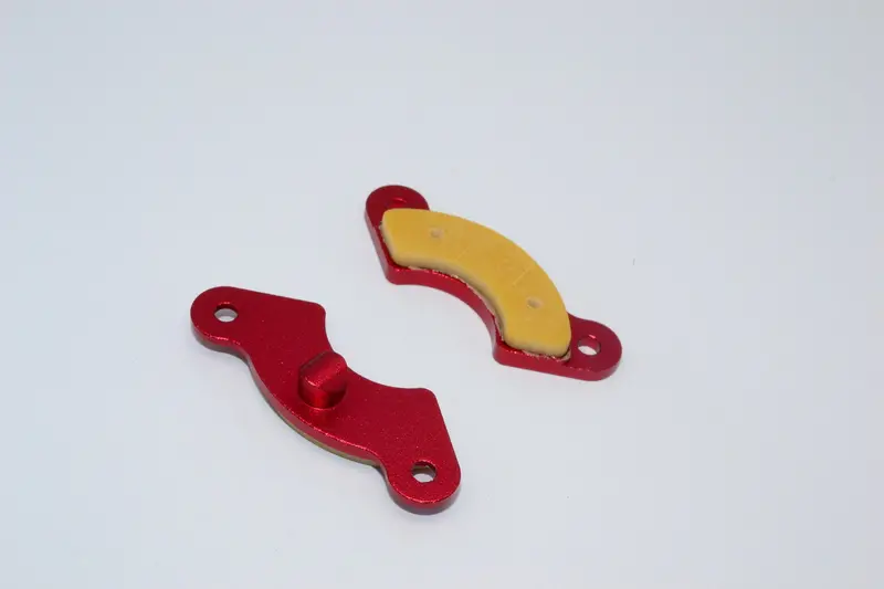 Traxxas Revo & Revo 3.3 Aluminum Brake Pad Side Plate With Fibre Calipers - 1Pr Red 1